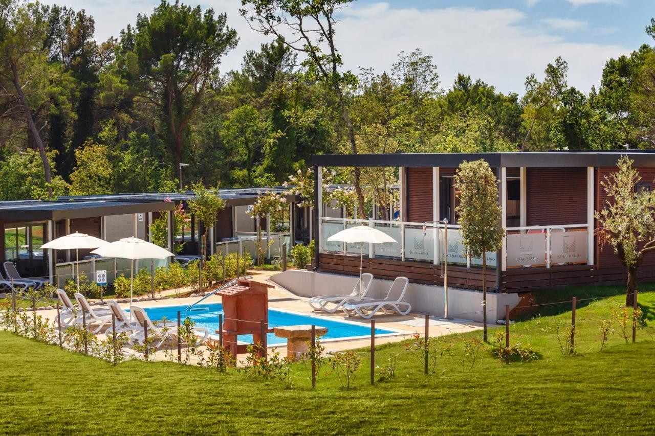Premium Camping Homes Santa Marina, Lanterna Tar-Vabriga Exterior photo